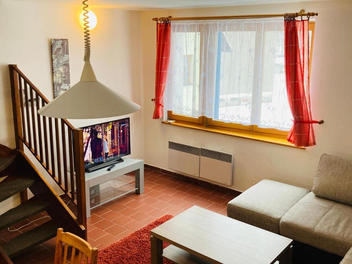 Horní Náměstí Rokytnice nad Jizerou Esterno foto